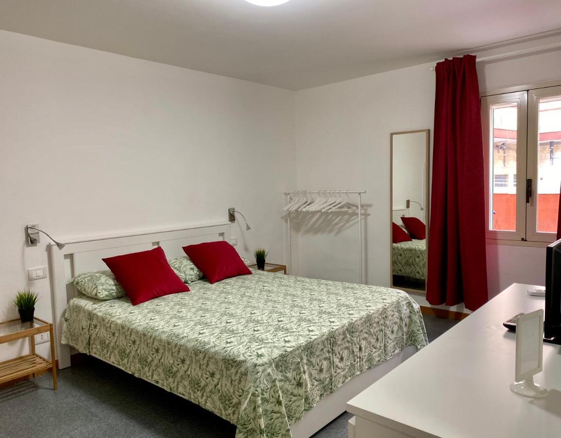Pisani Apartment Bari Bagian luar foto