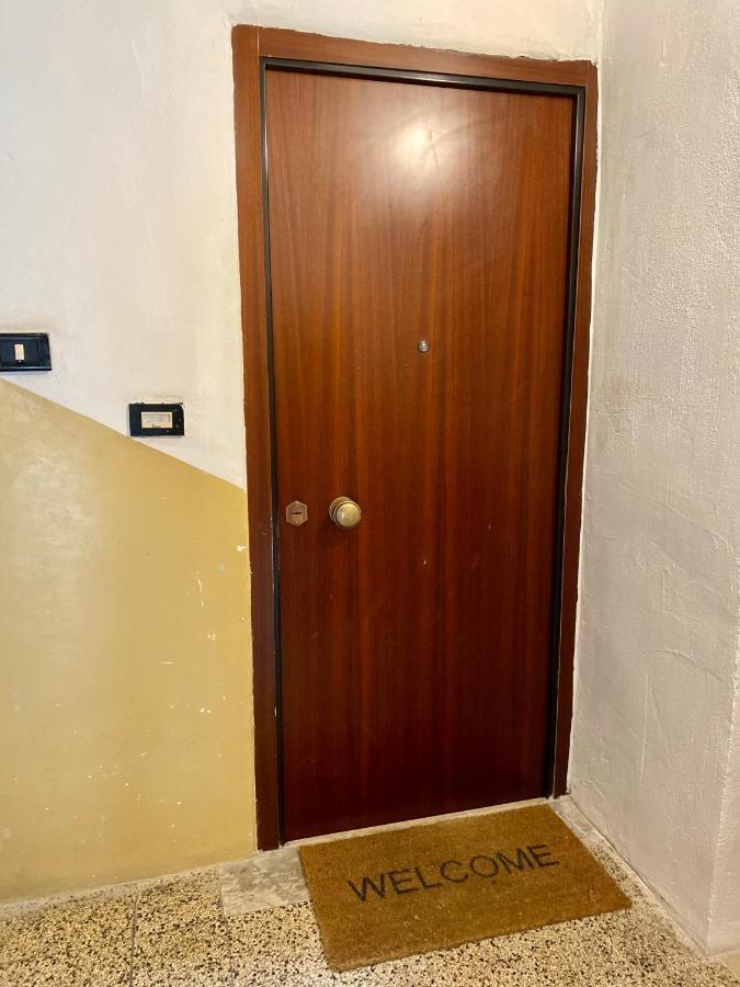 Pisani Apartment Bari Bagian luar foto